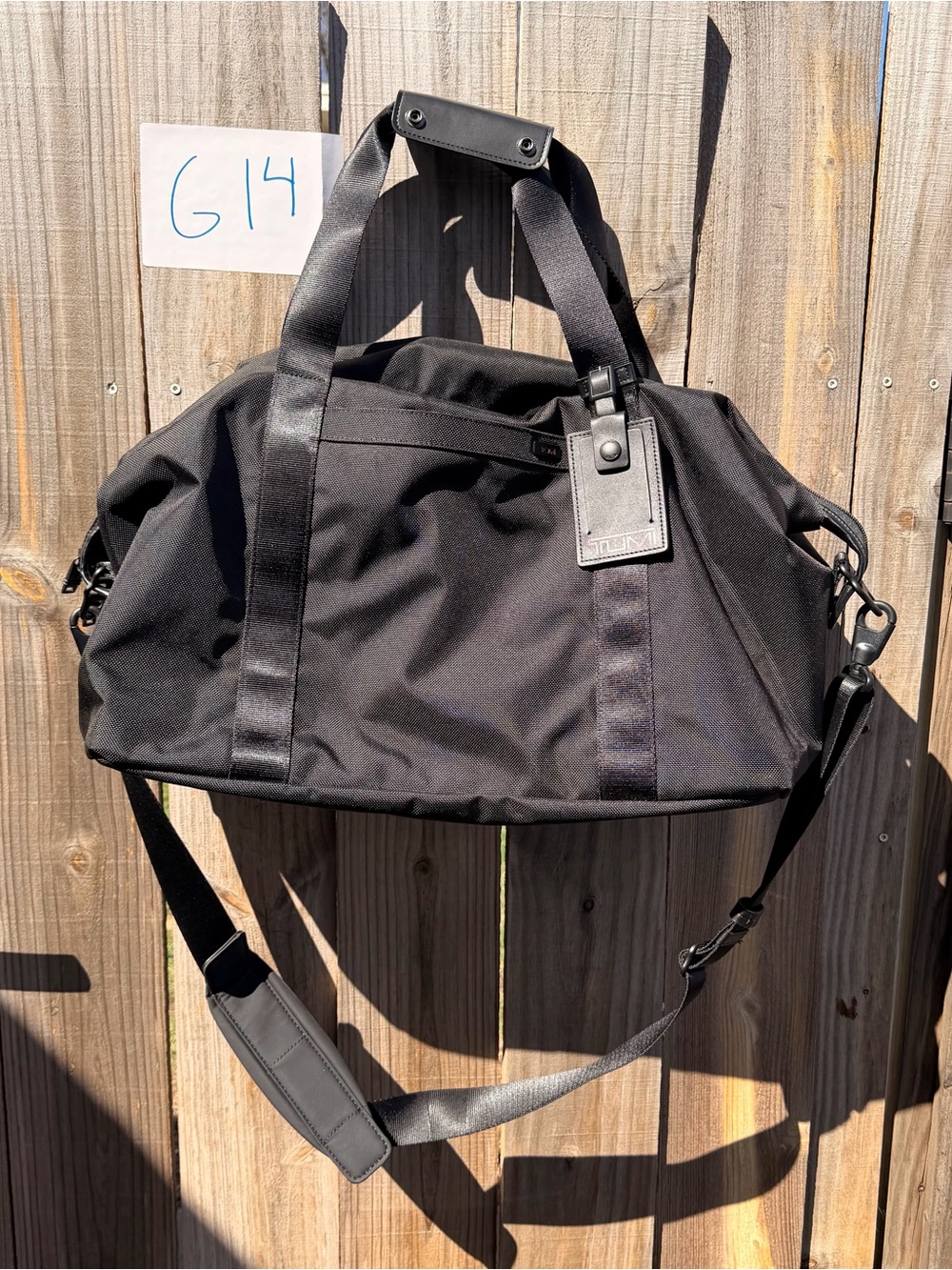 Tumi Unisex Adults Adjustable Strap Duffle Bag Black